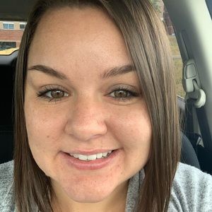 Meet your Posher, Tara